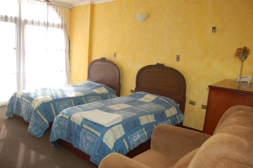 Hostal Tukos La Casa Real Potosí Room photo