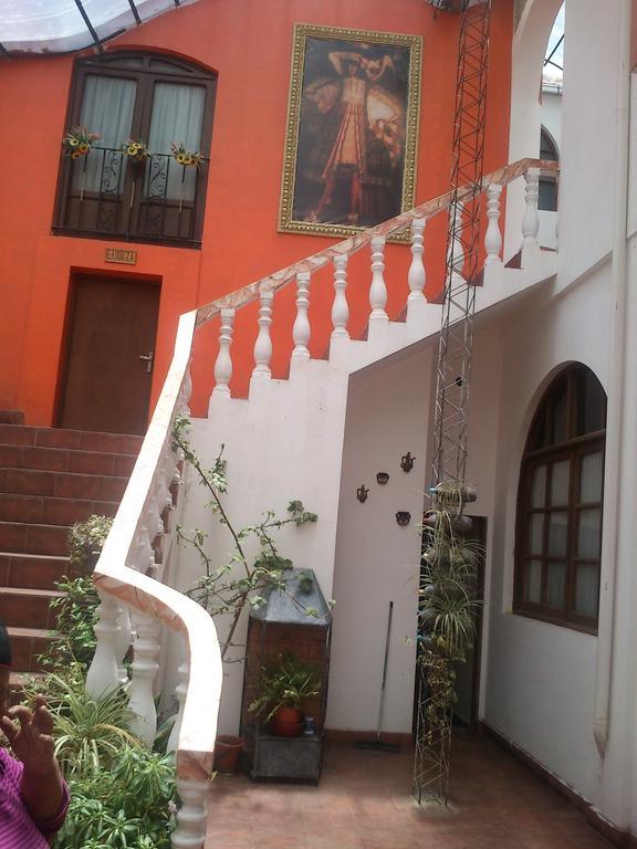 Hostal Tukos La Casa Real Potosí Exterior photo