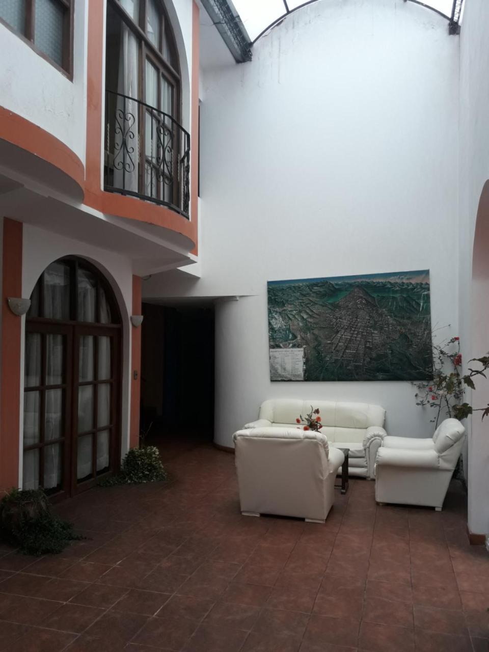 Hostal Tukos La Casa Real Potosí Exterior photo